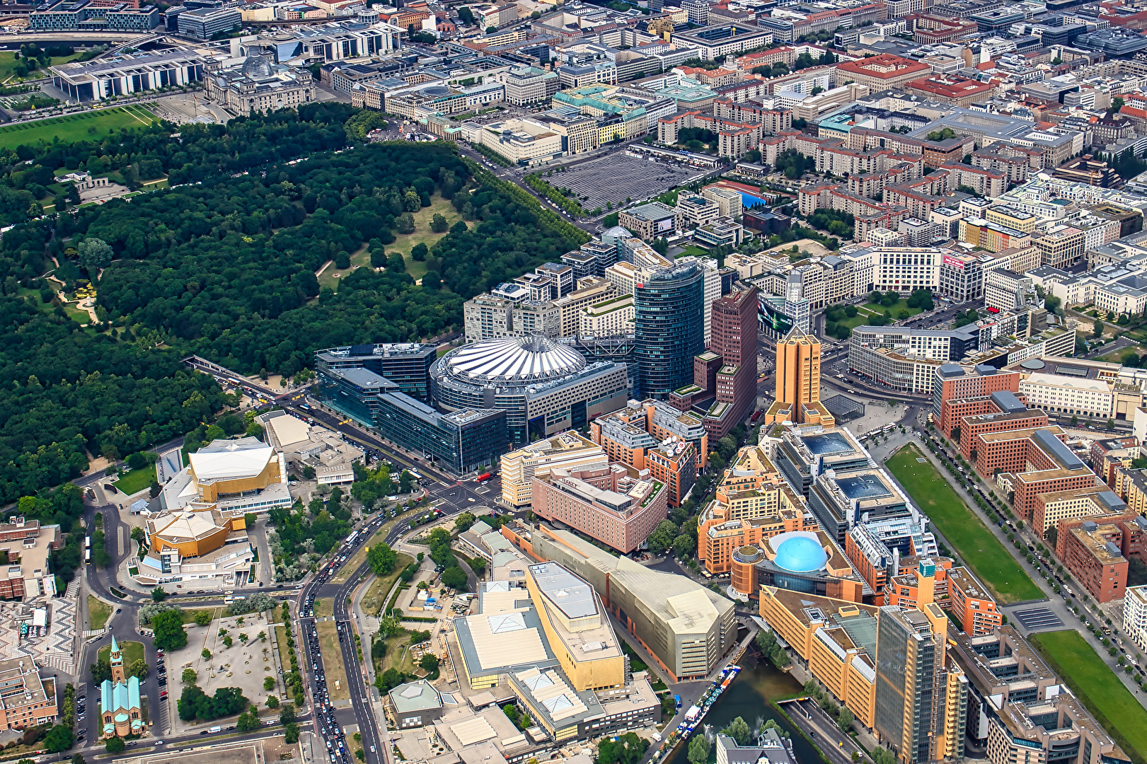 Berlin aus der Vogelperspektive