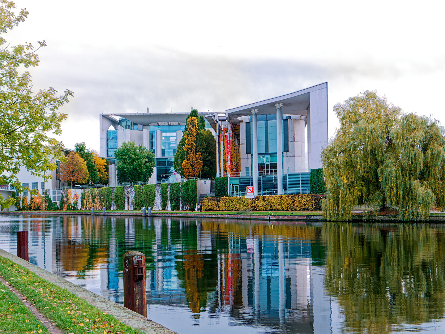 Hauptstadt in Herbstfarben