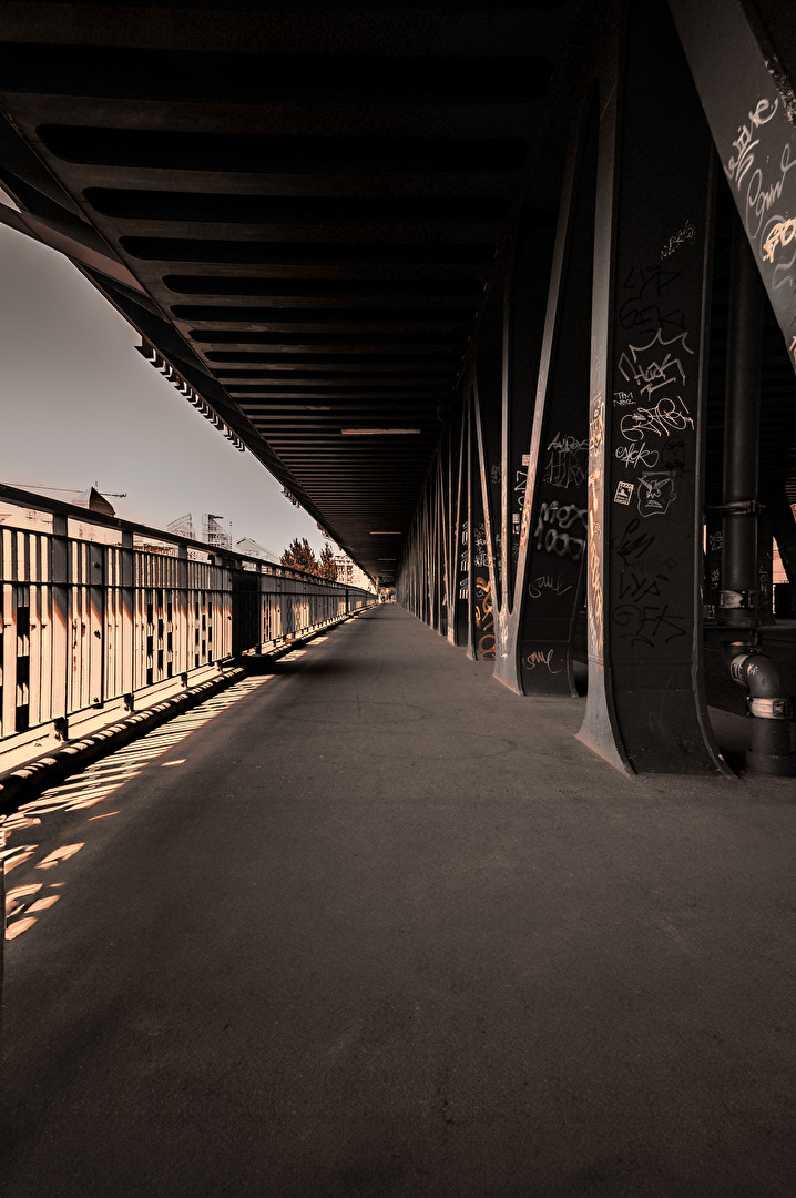 Brücke in der Hamburger Hafen-City