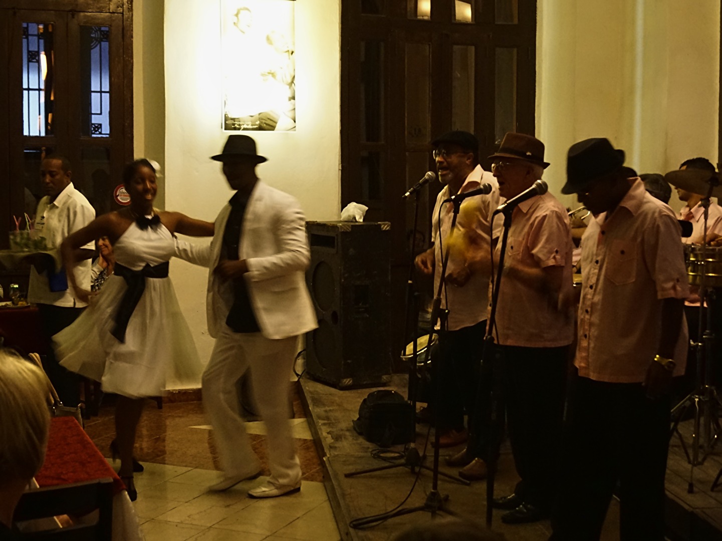 Tanz - mojito y salsa