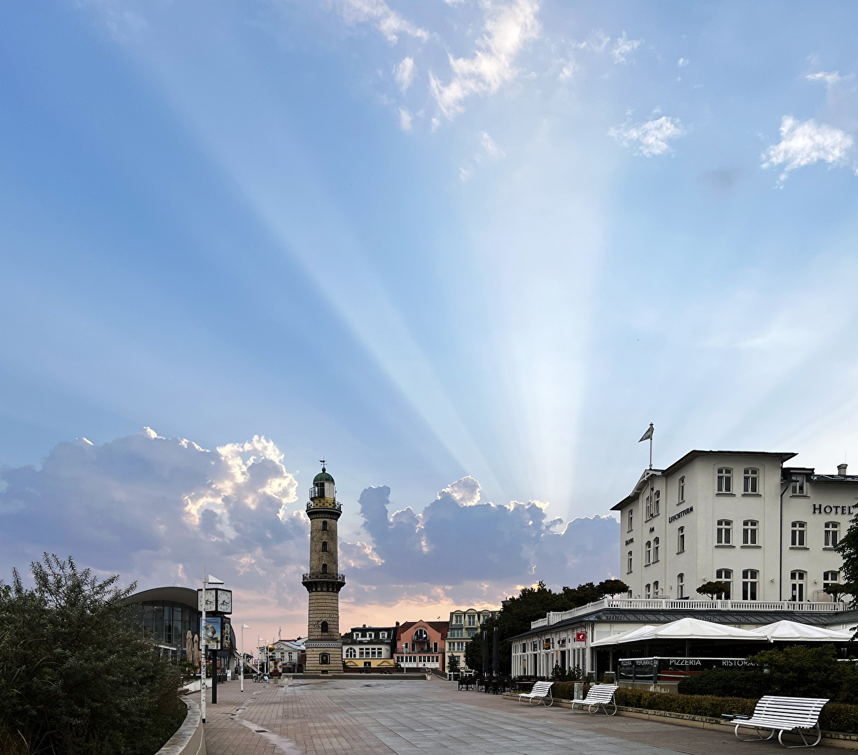 #Licht #Morgenstimmung in Warnemünde