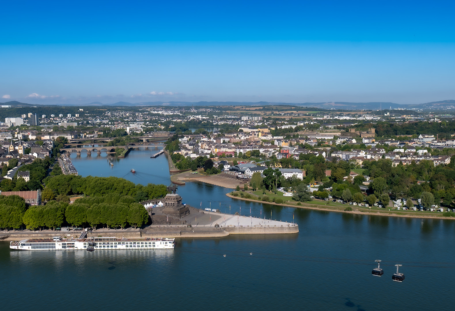Blick von der Festung Ehrenbreitstein aufs Deutsche Eck
