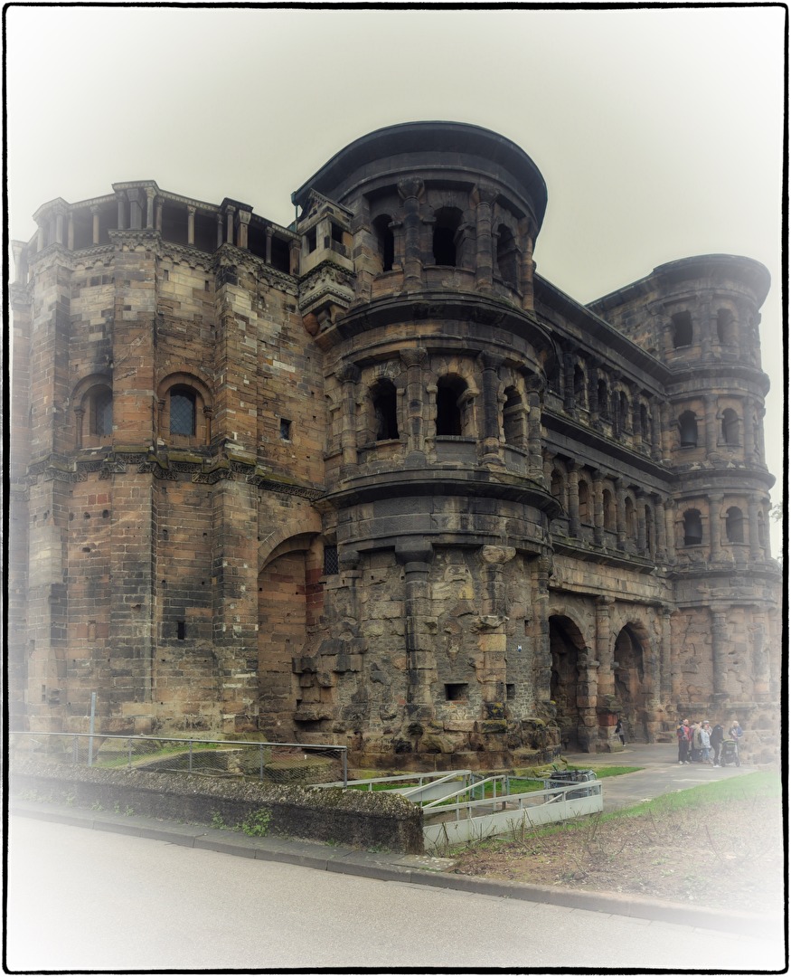 Porta Nigra