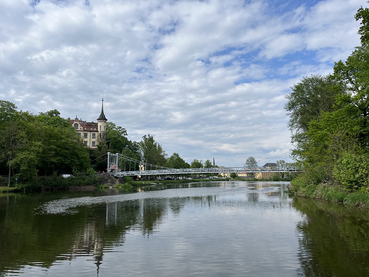 Mulde und Hängebrücke bei Grimma