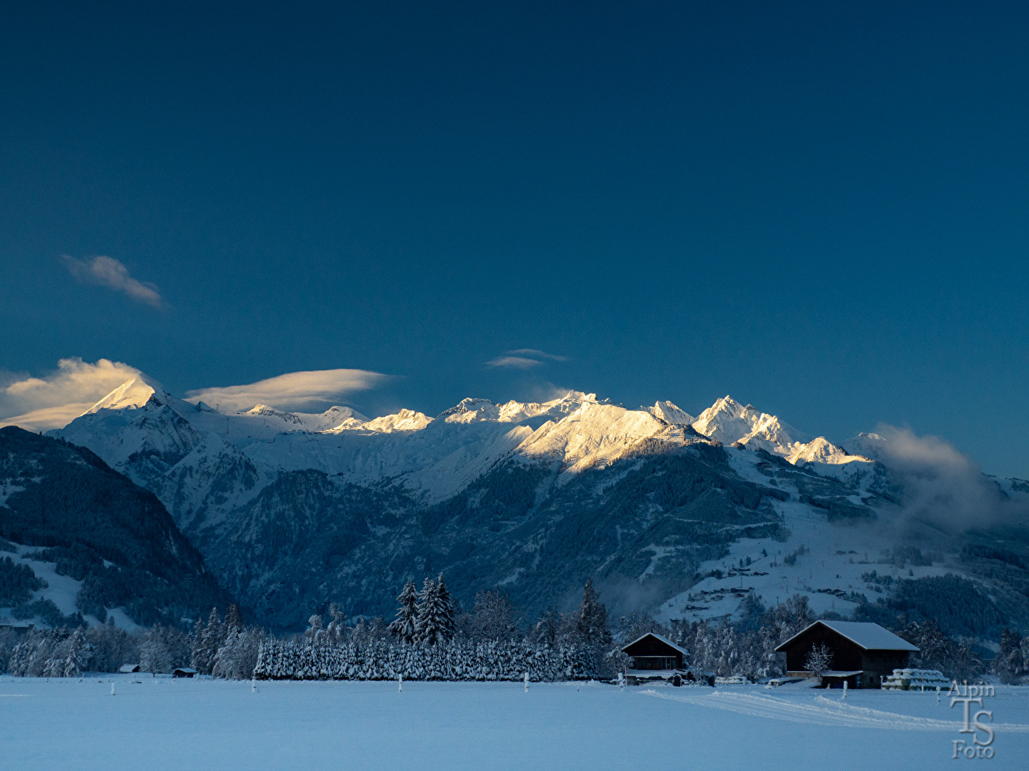 Die blaue Stunde im Winter