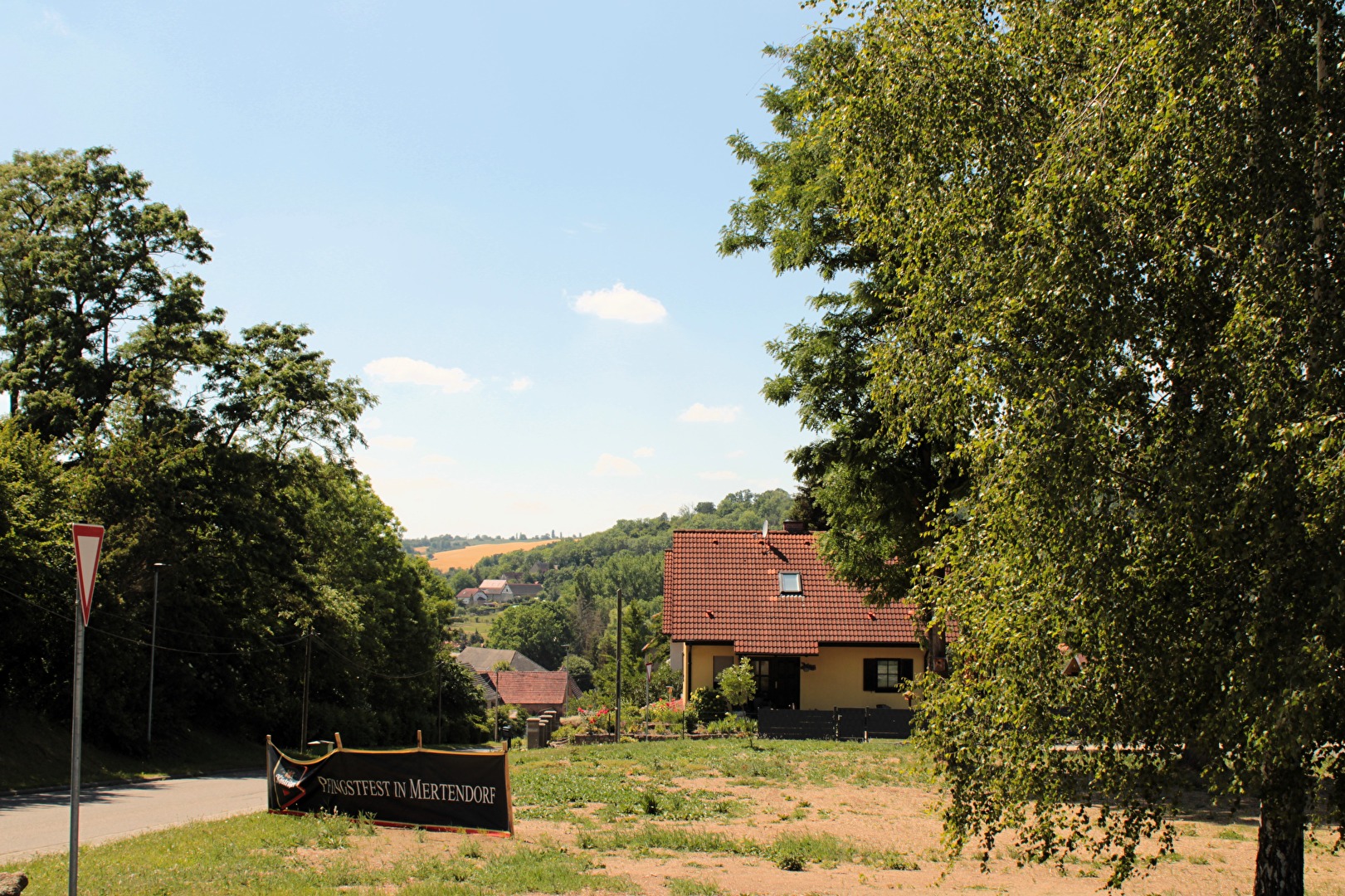 Ortseinfahrt Mertendorf