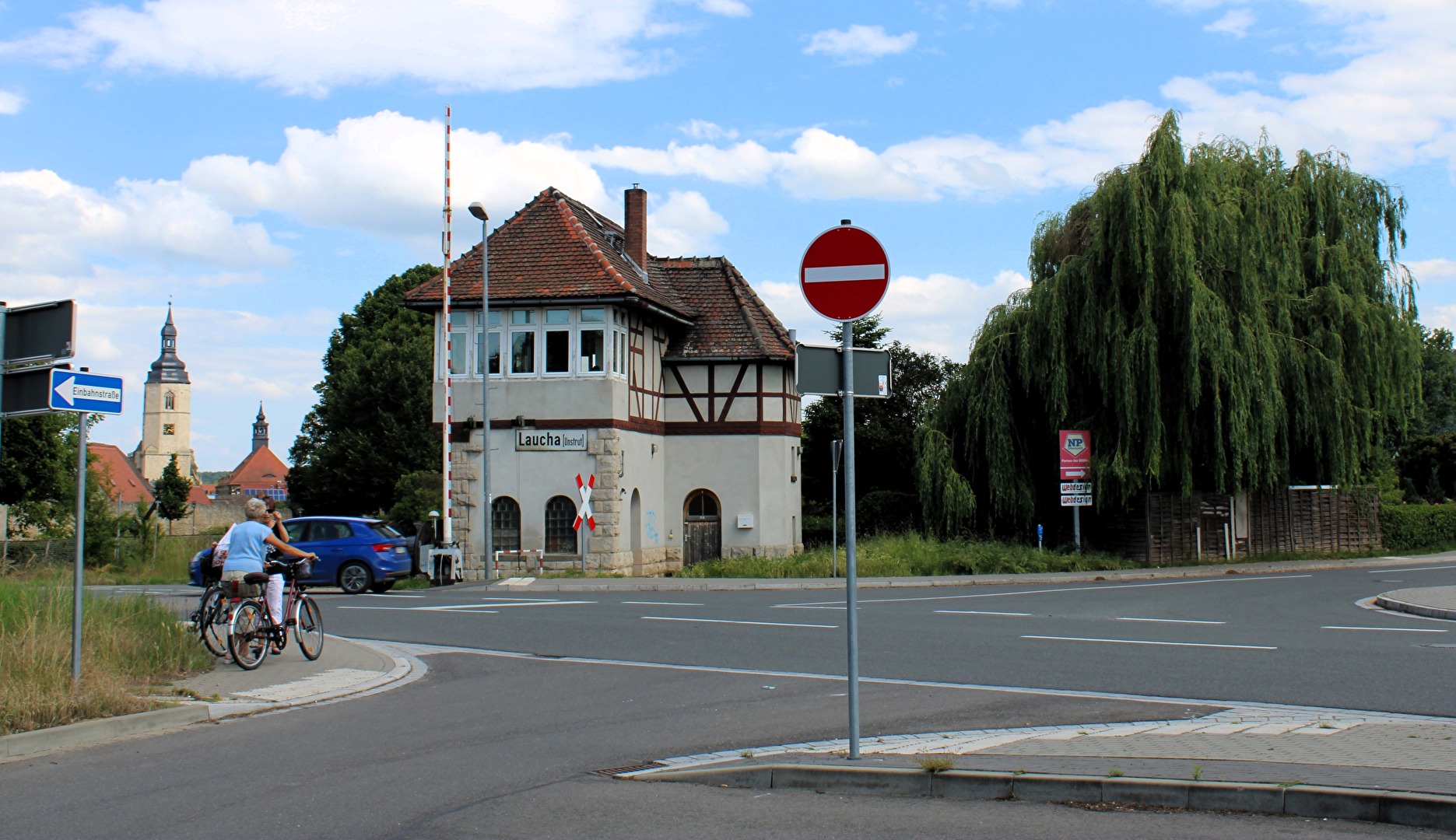 Stellwerk am Bahnübergang