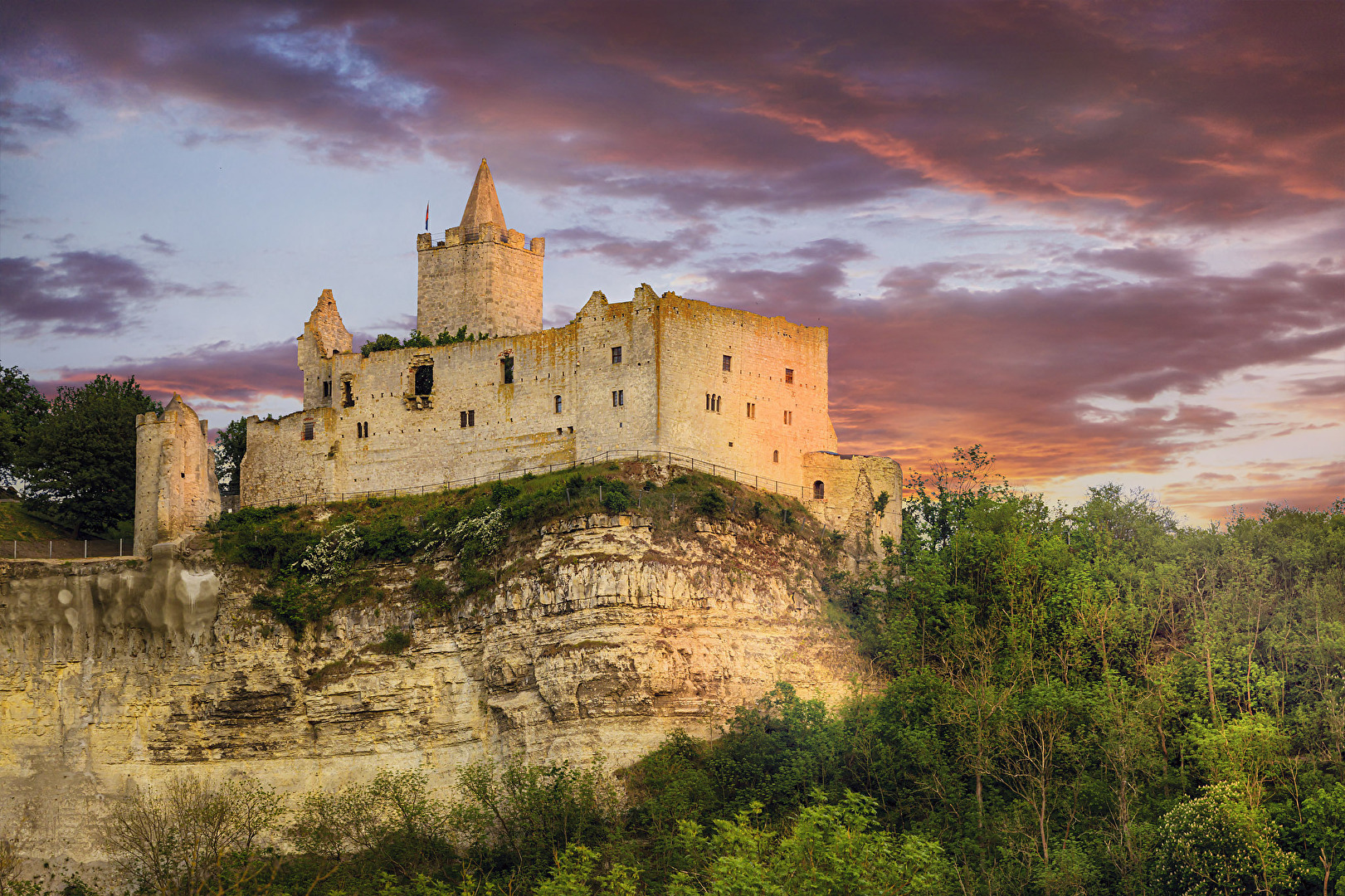 Hoch oben an der Saale hellen Srande...!