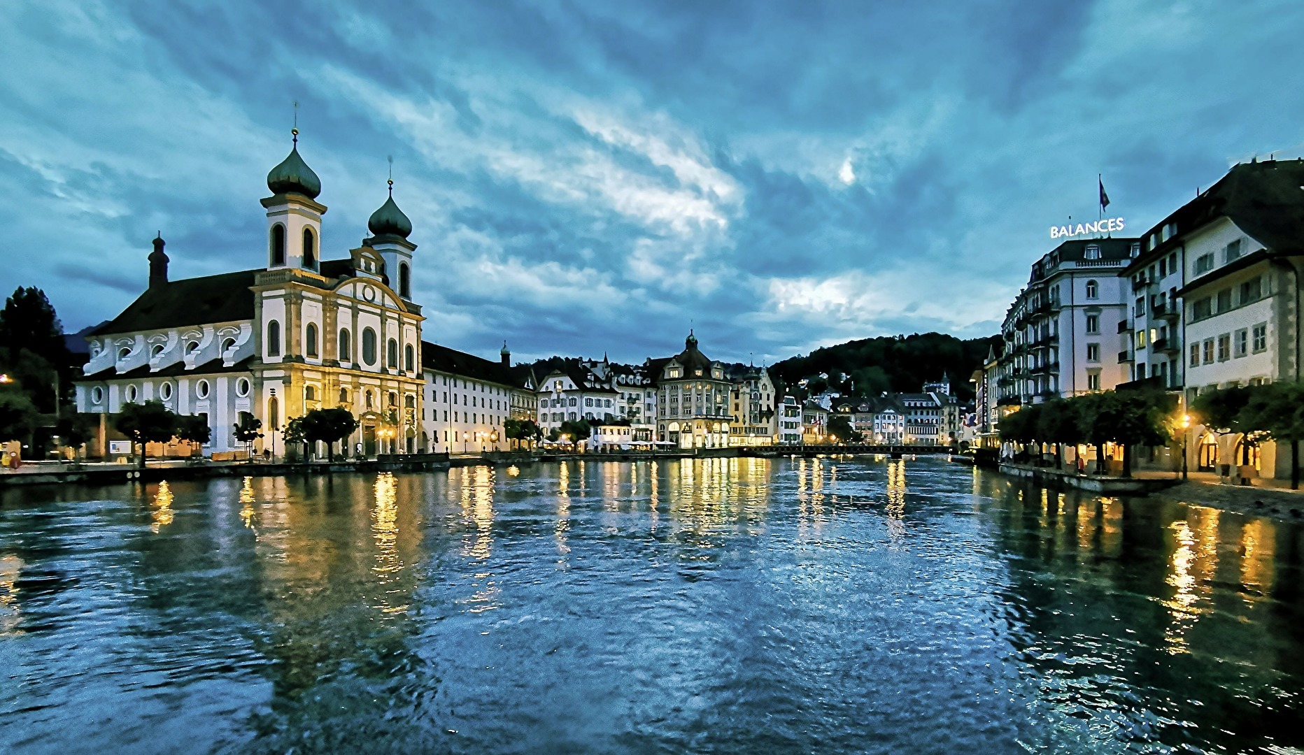 Luzern am Abend