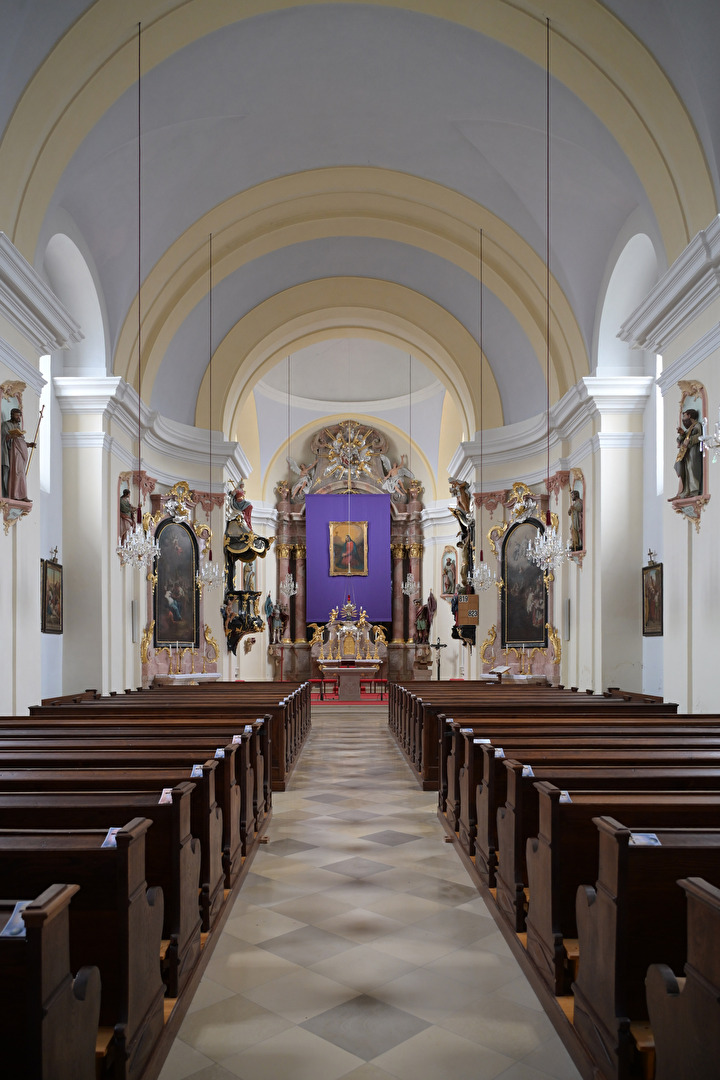 Katholische Kirche Bad Pirawarth (St. Barbara und Agatha)