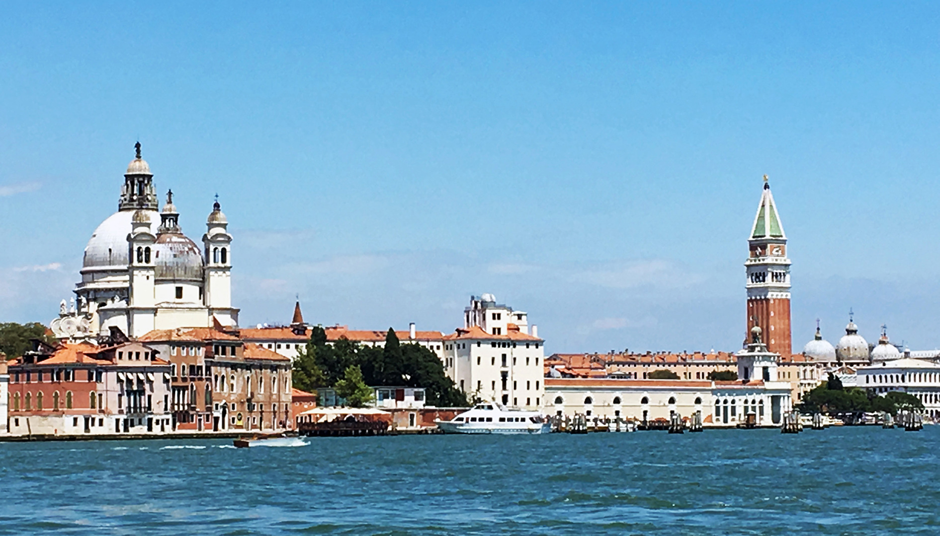 Basilika Santa Maria della Salute - Kirchen