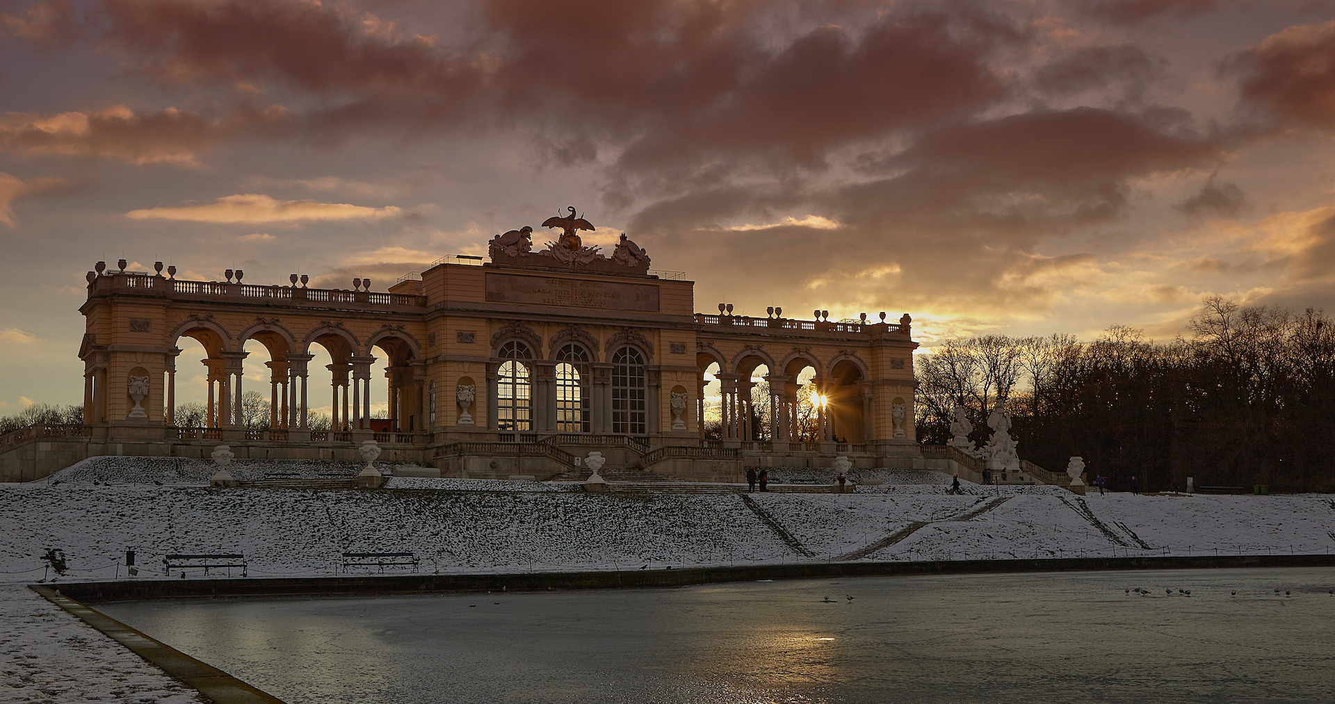 Sunset hinter der Gloriette