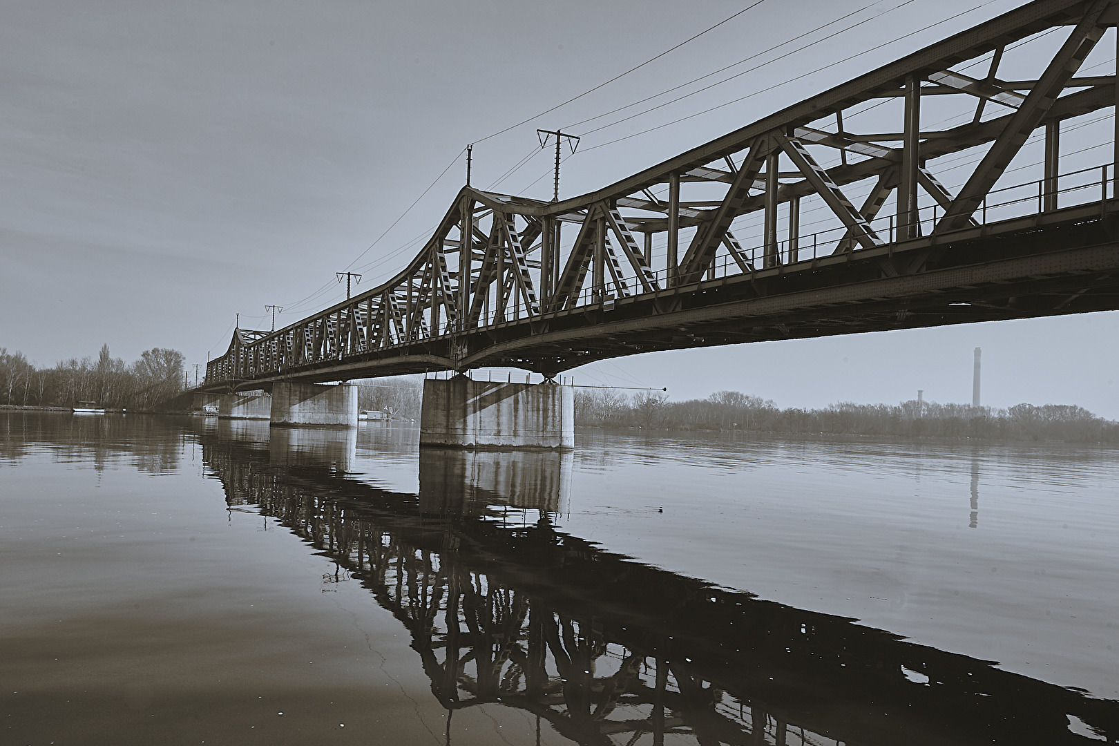 Eisenbahnbrücke SW