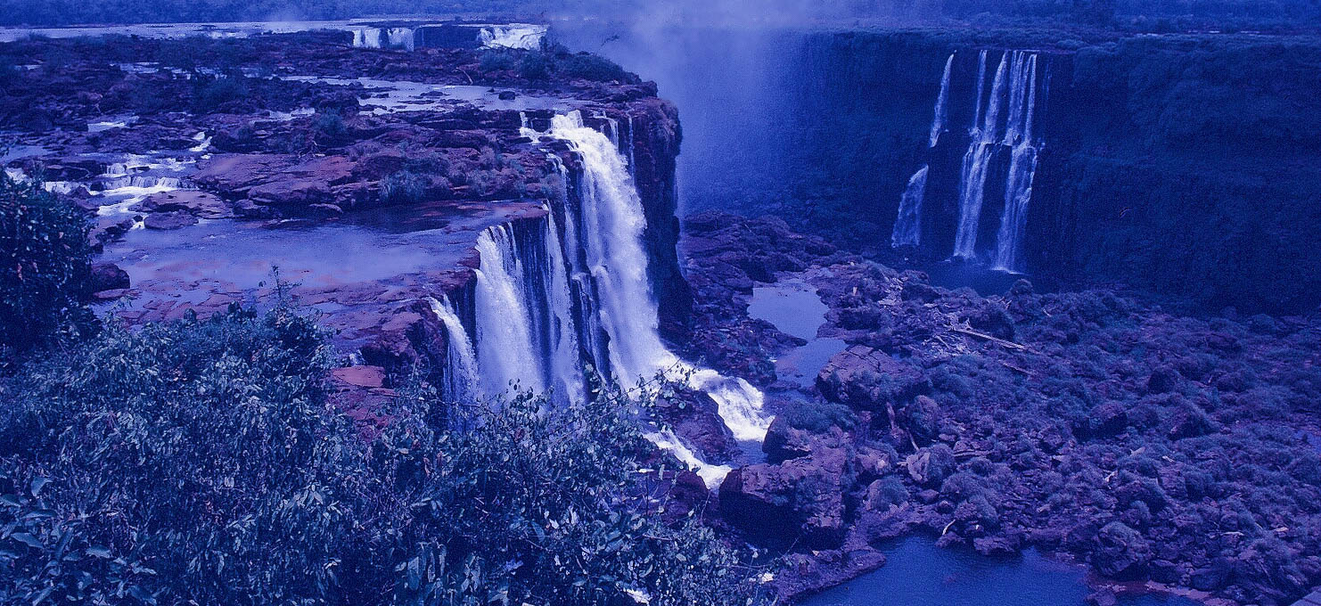 IGUACU WASSERFÄLLE AUF DER BRASILIANISCHEN SEITE