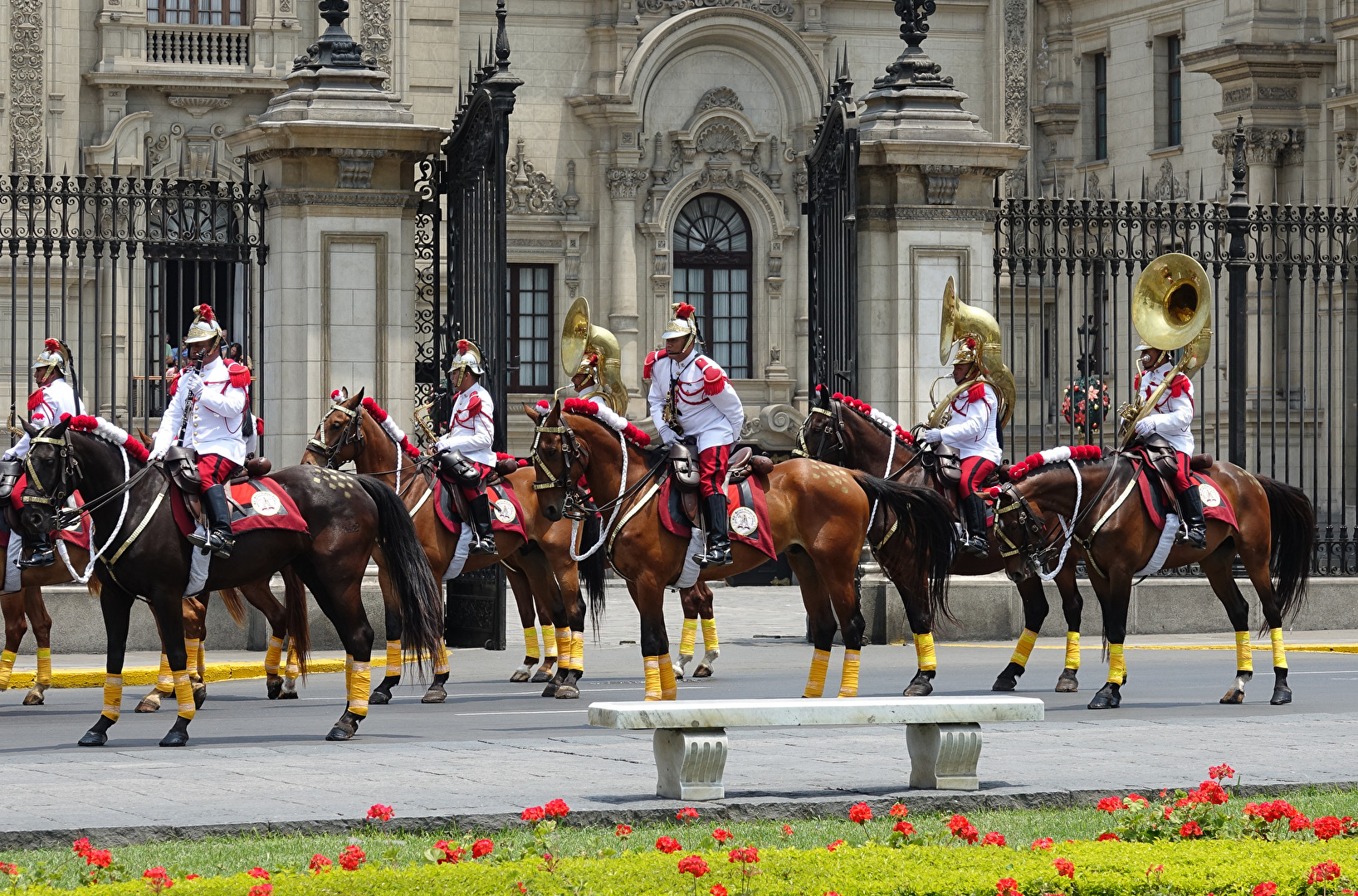 Parade in Lima