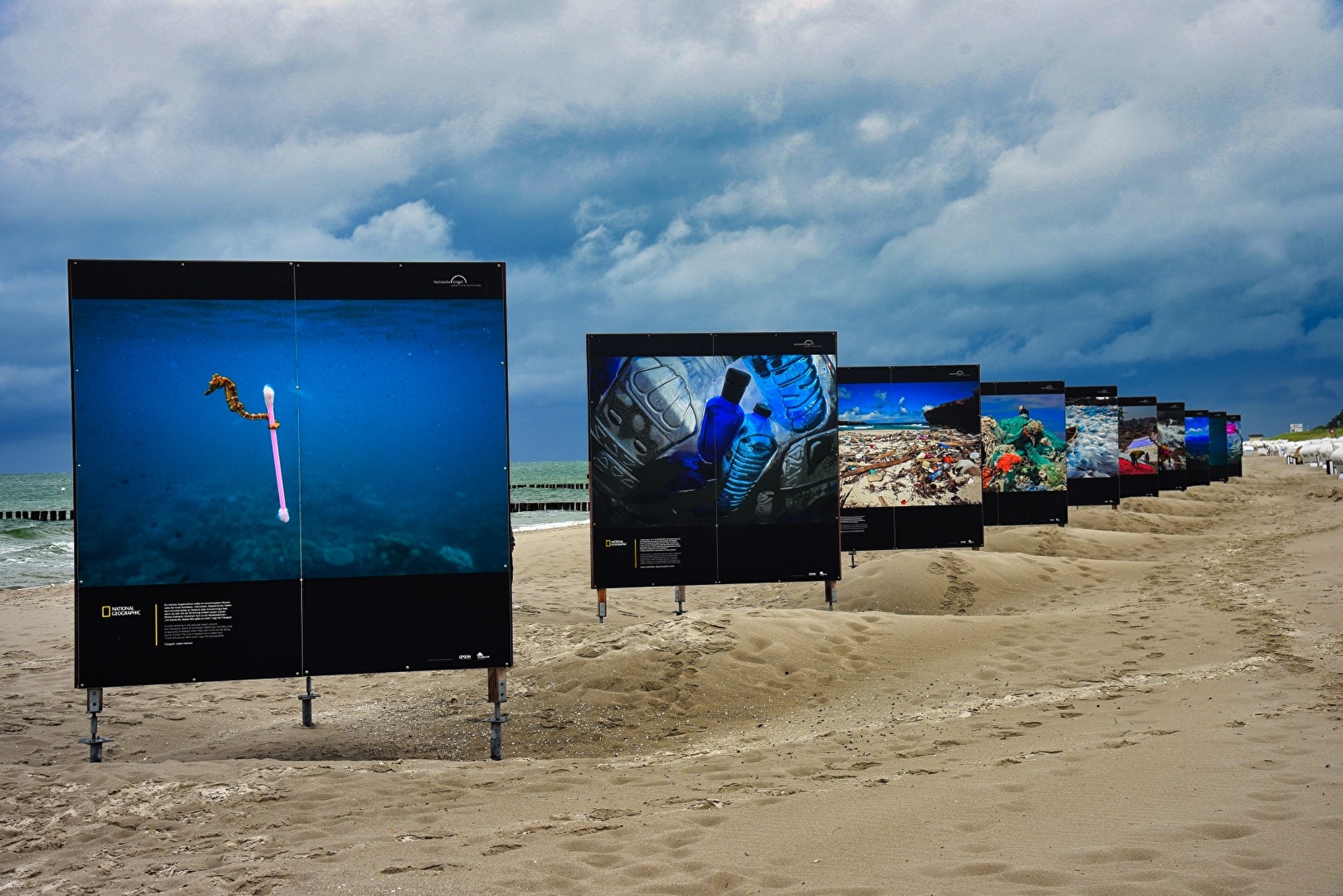 Fotoausstellung am Strand