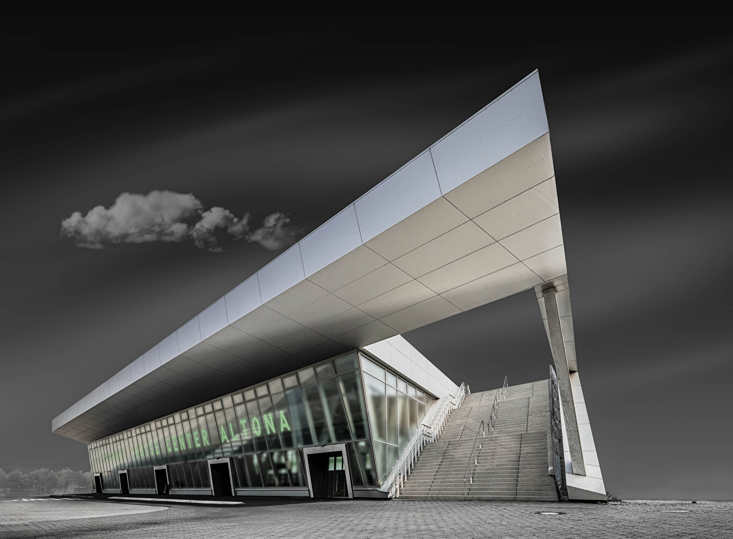 Cruise Center Altona