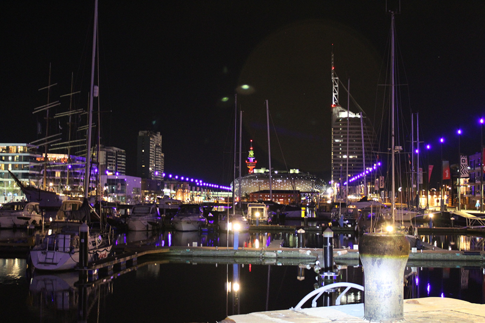 Nachts im Hafen