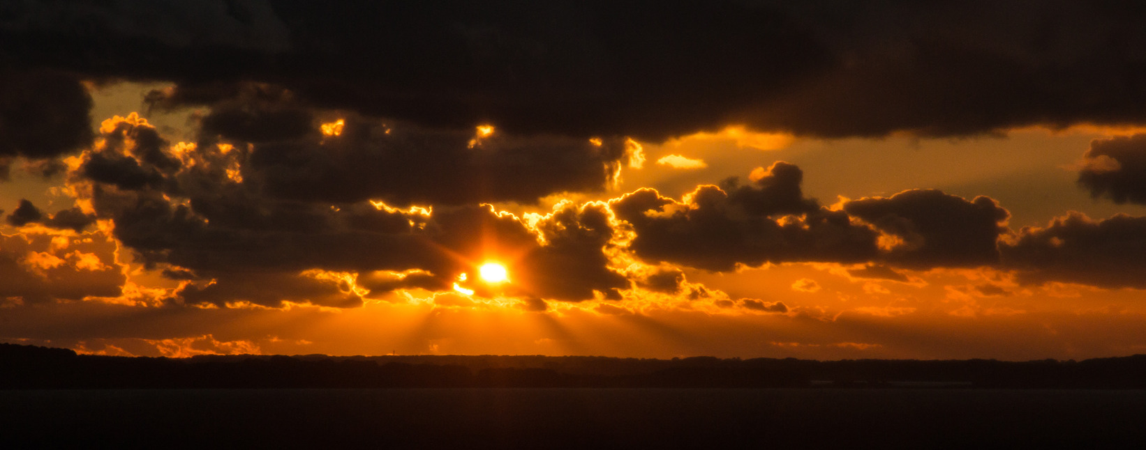 #Himmel über Bobbin mit Blick Richtung Ralswiek