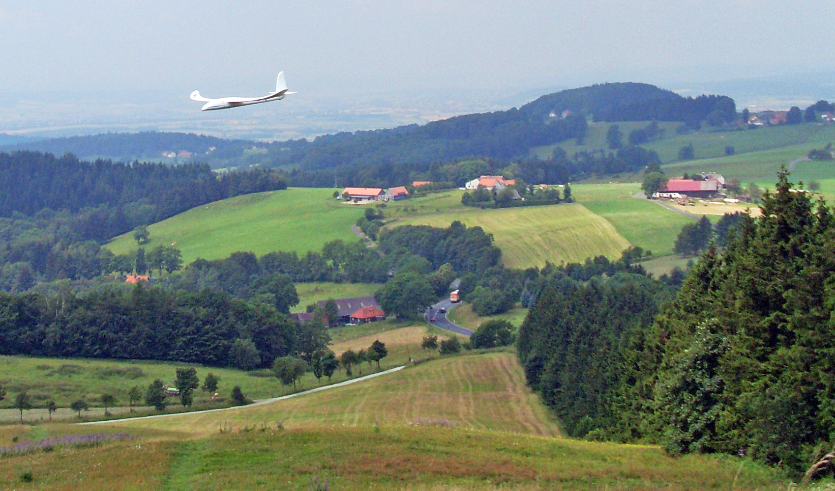 nicht ganz der Papierflieger   Flugmomente