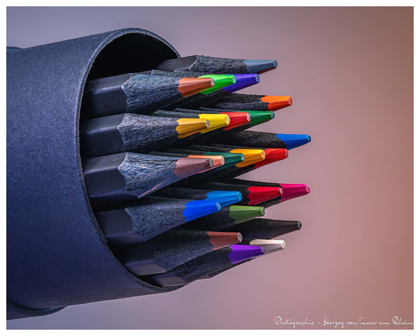 Farbenpracht Buntstifte ganz nah. . .