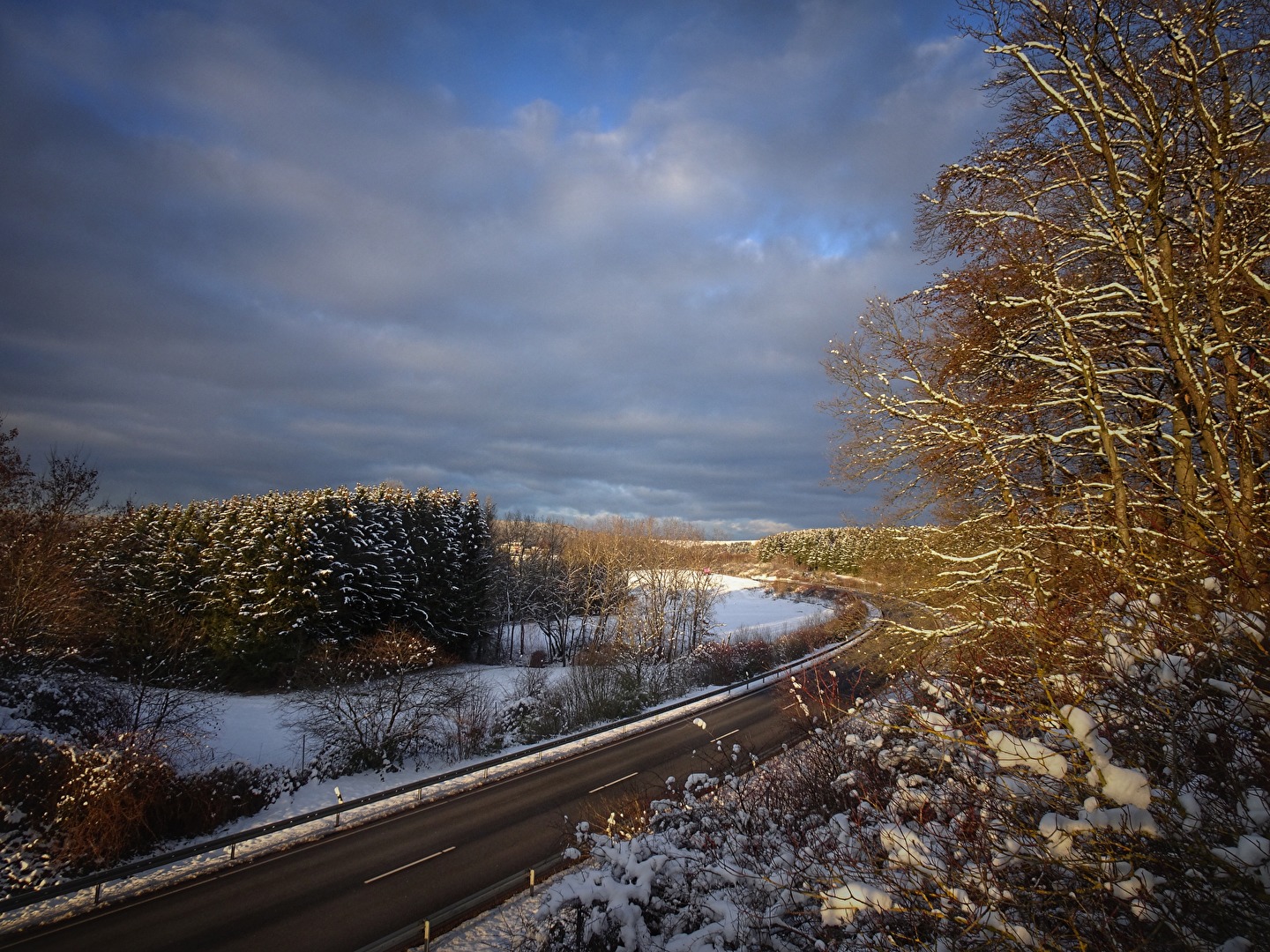 Nur wer seinen eigenen Weg wählt, kann von niemandem überholt werden....