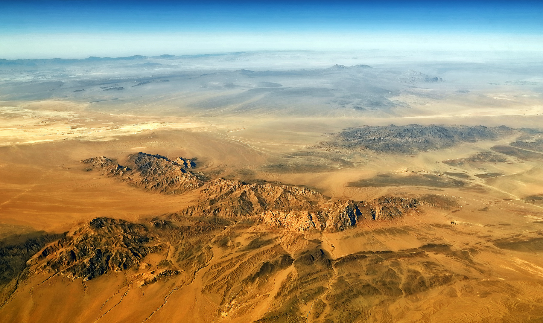 10.000 Meter über Grund