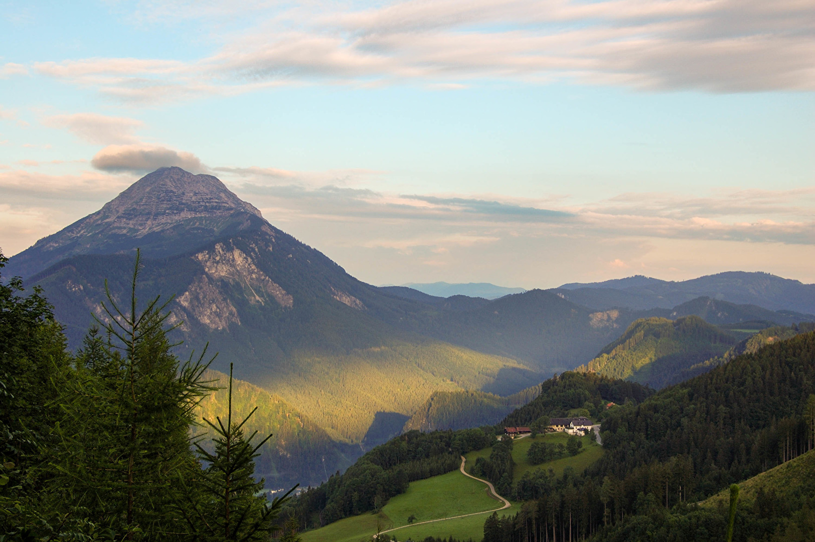 Ötscher im Morgenlicht