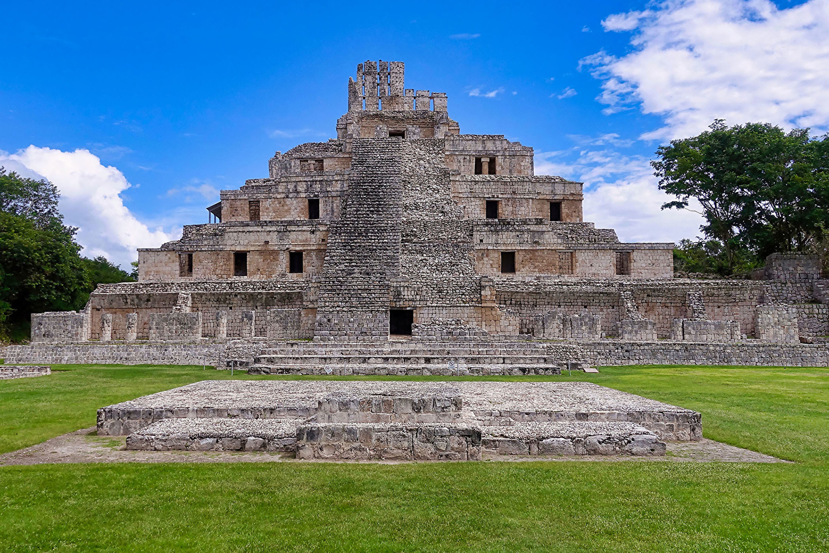 Maya-Gebäude