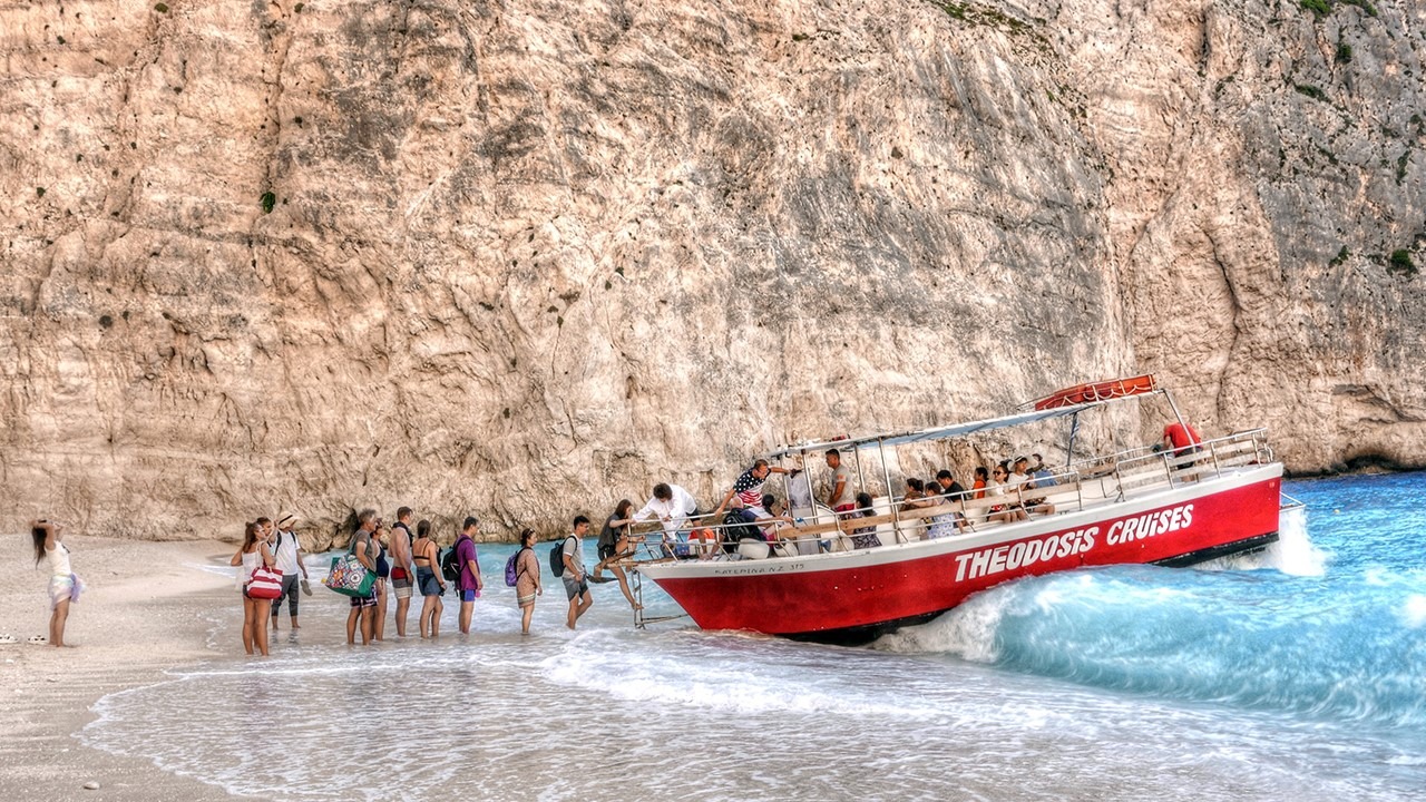 Ships Wreck Bay / Zakynthos