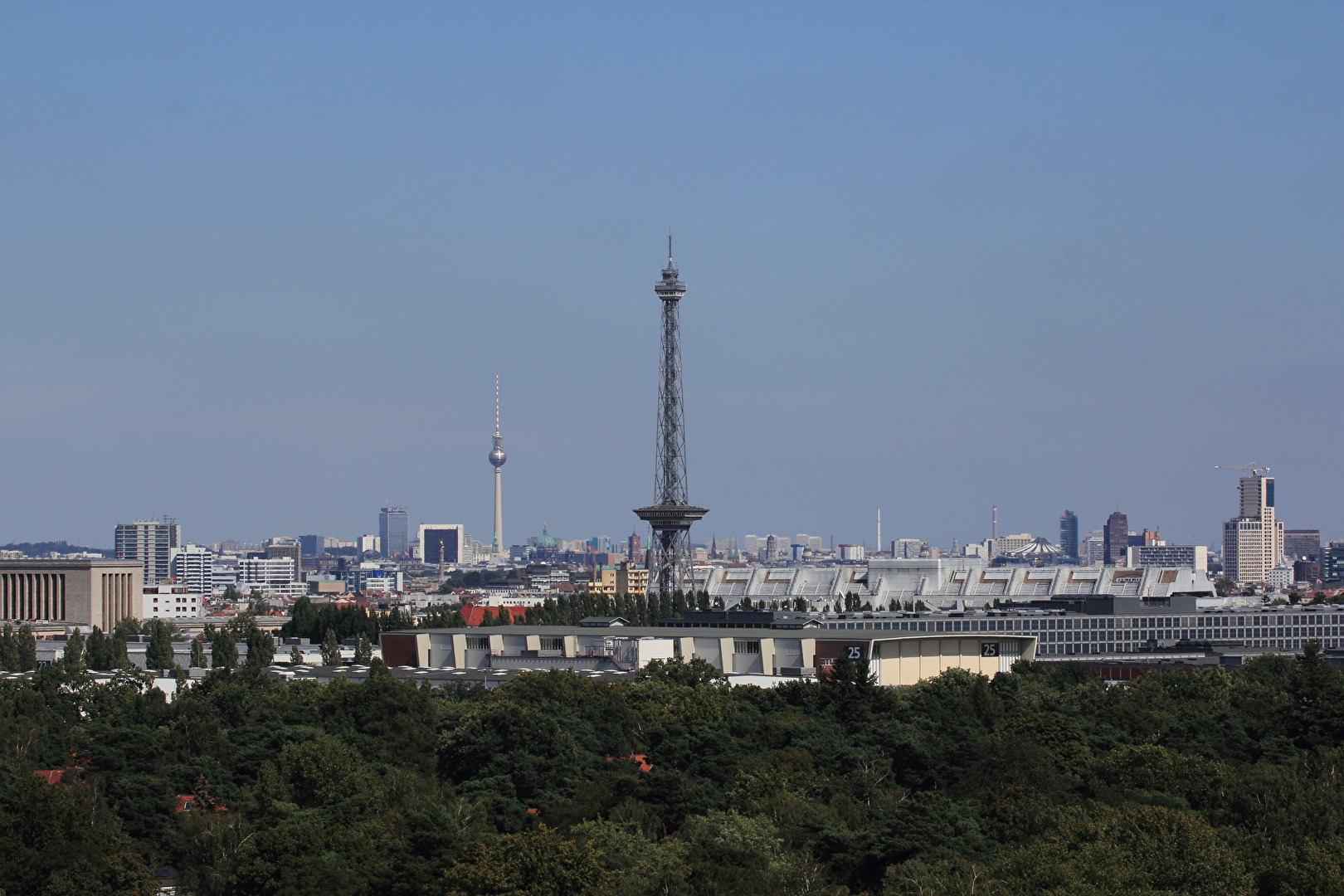 Die City  - vom Teufelsberg aufgenommen