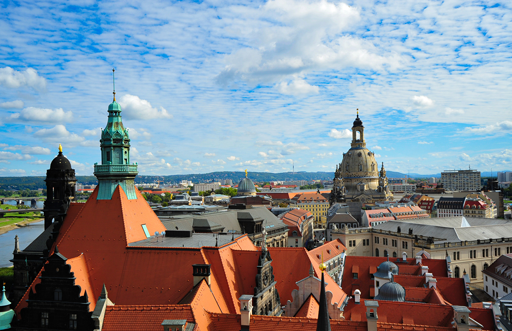 über den Dächern von Dresden