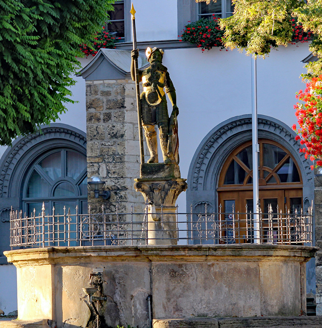 Der Wenzelsbrunnen in Naumburg, Detailaufnahme