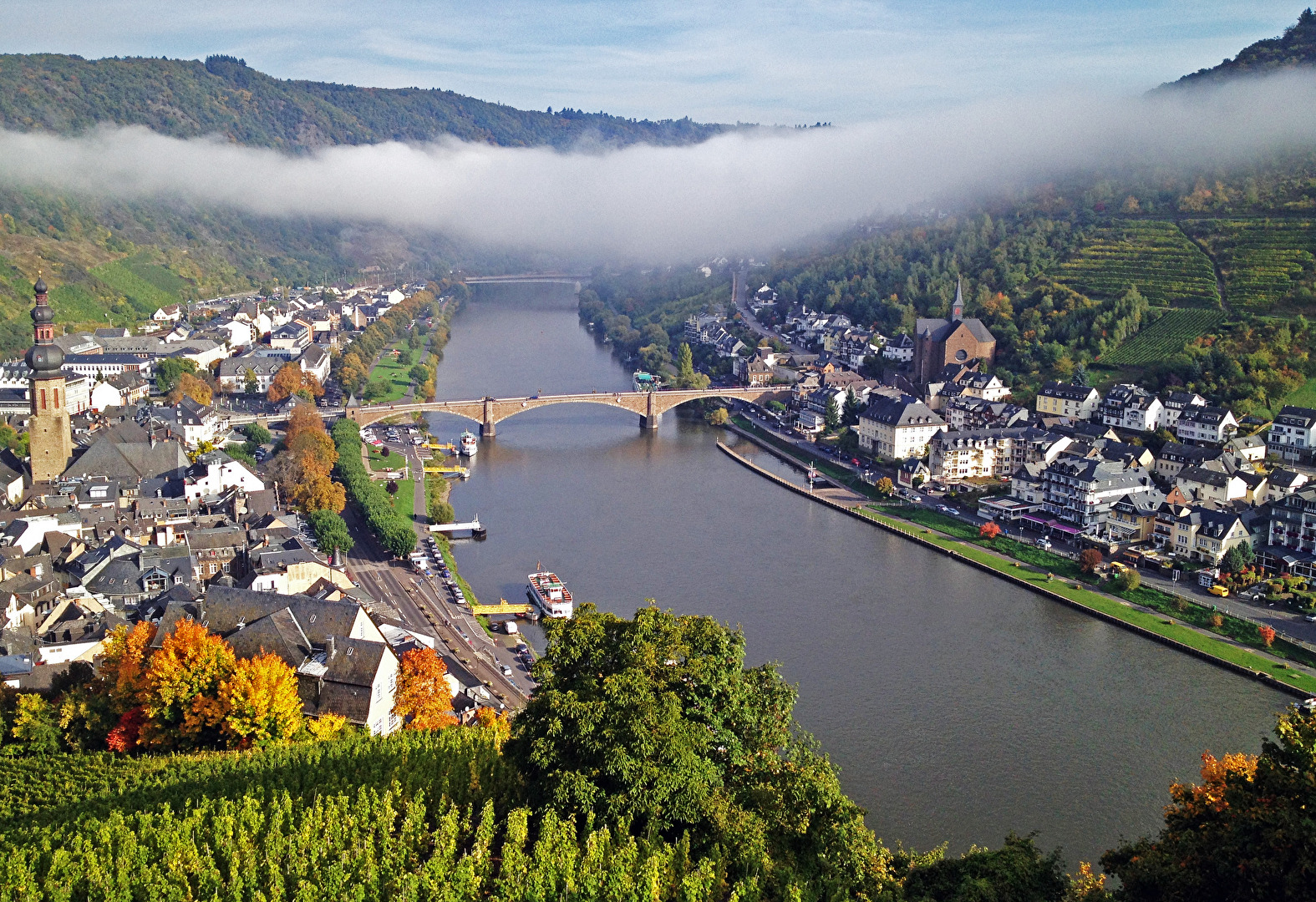 Brücken / Wolkenspiel