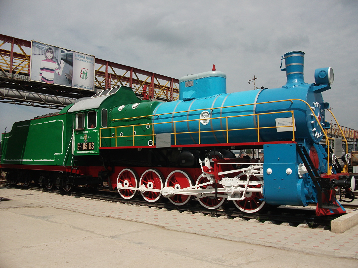 Moldawien Hauptstadt Chisinau Hauptbahnhof Denkmallok ehem.
