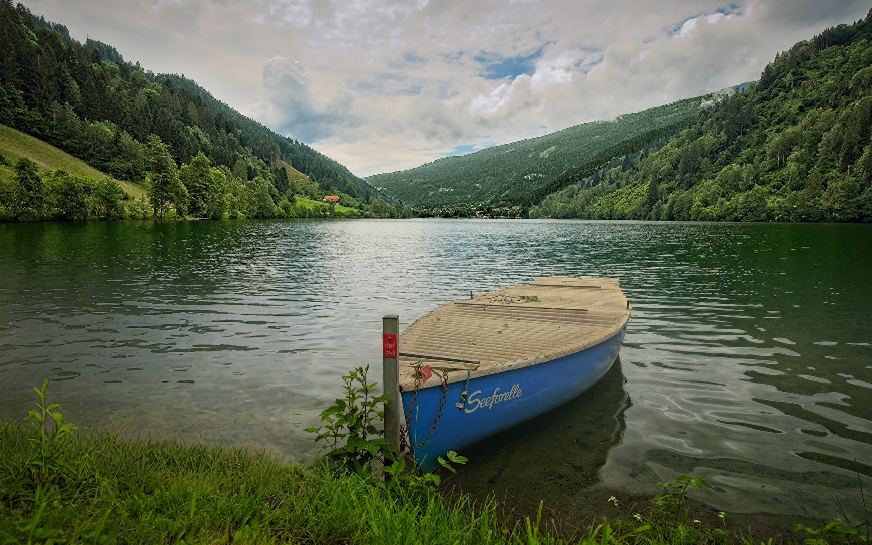 Am Feldsee in Kärnten-Österreich