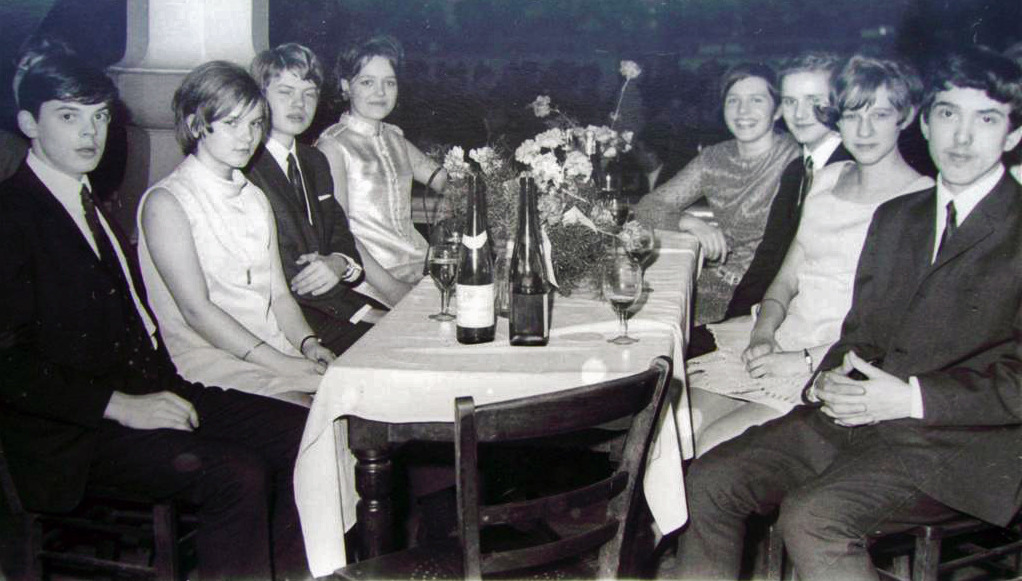 zum Tanzstundenabschluss, 9.Klasse, 1969