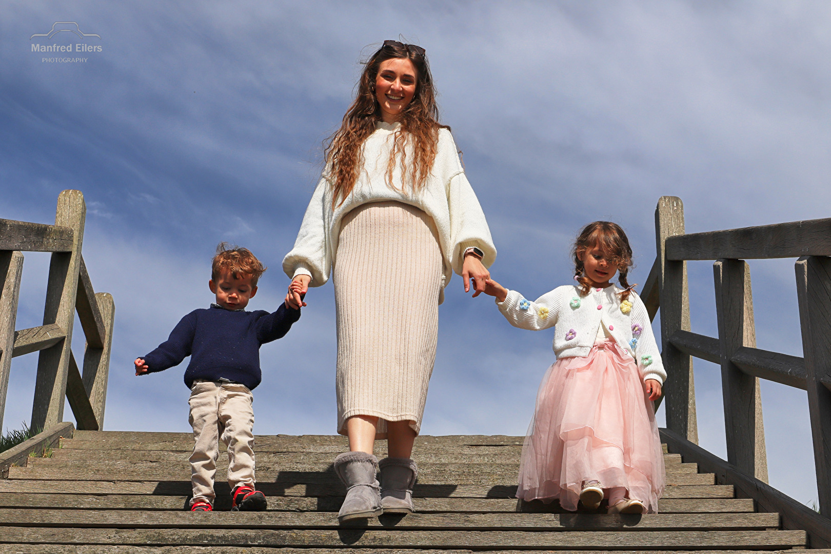 Drei hübsche auf dem Laufsteg.