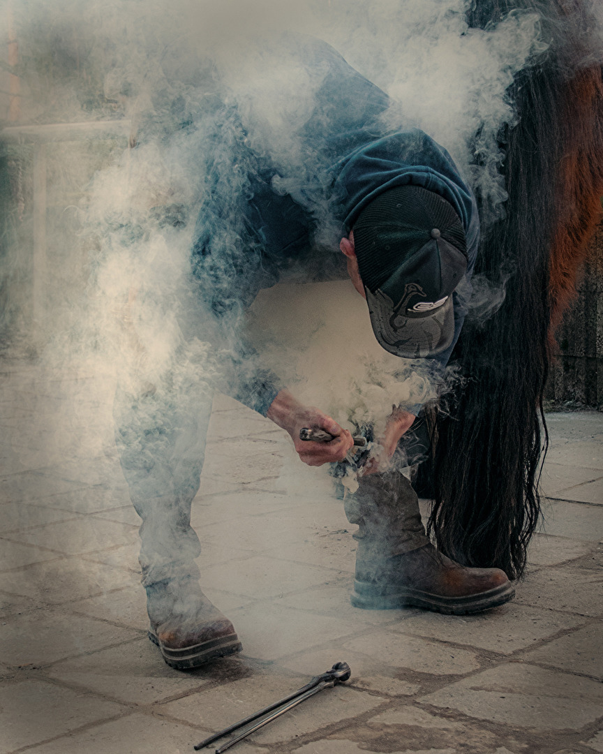 TT Hufschmied bei der Arbeit