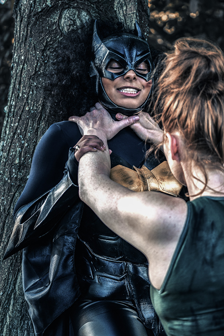 Batgirl vs Bad Girl