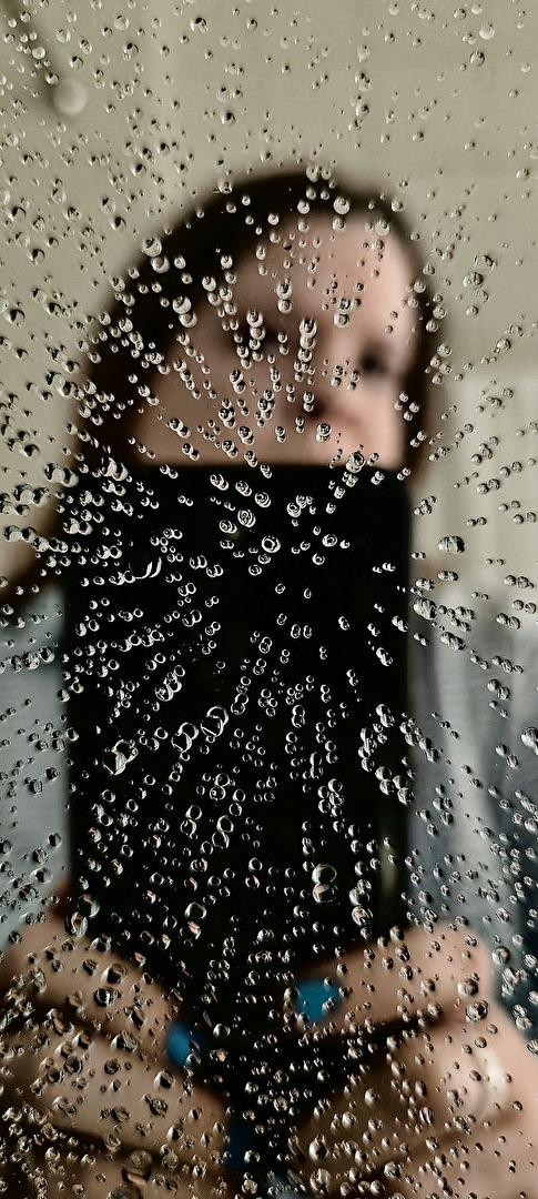 Drops on the mirror