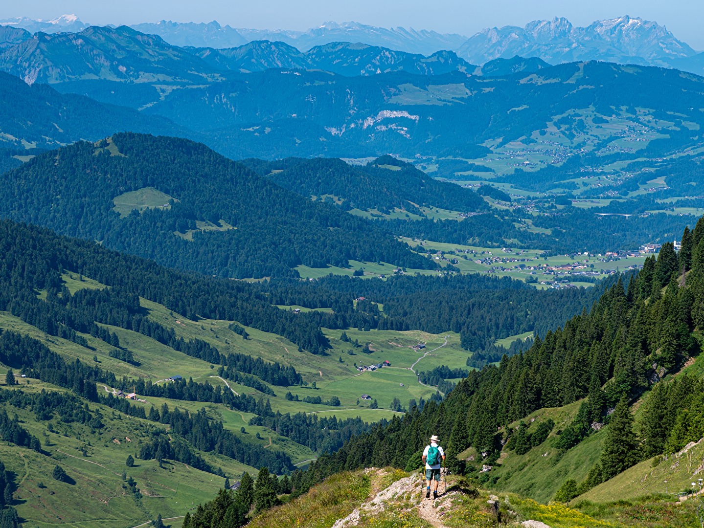Freiheit(ssymbol)  Bergwandern. In diesem Fall auf dem Hochgrat bei Oberstaufen