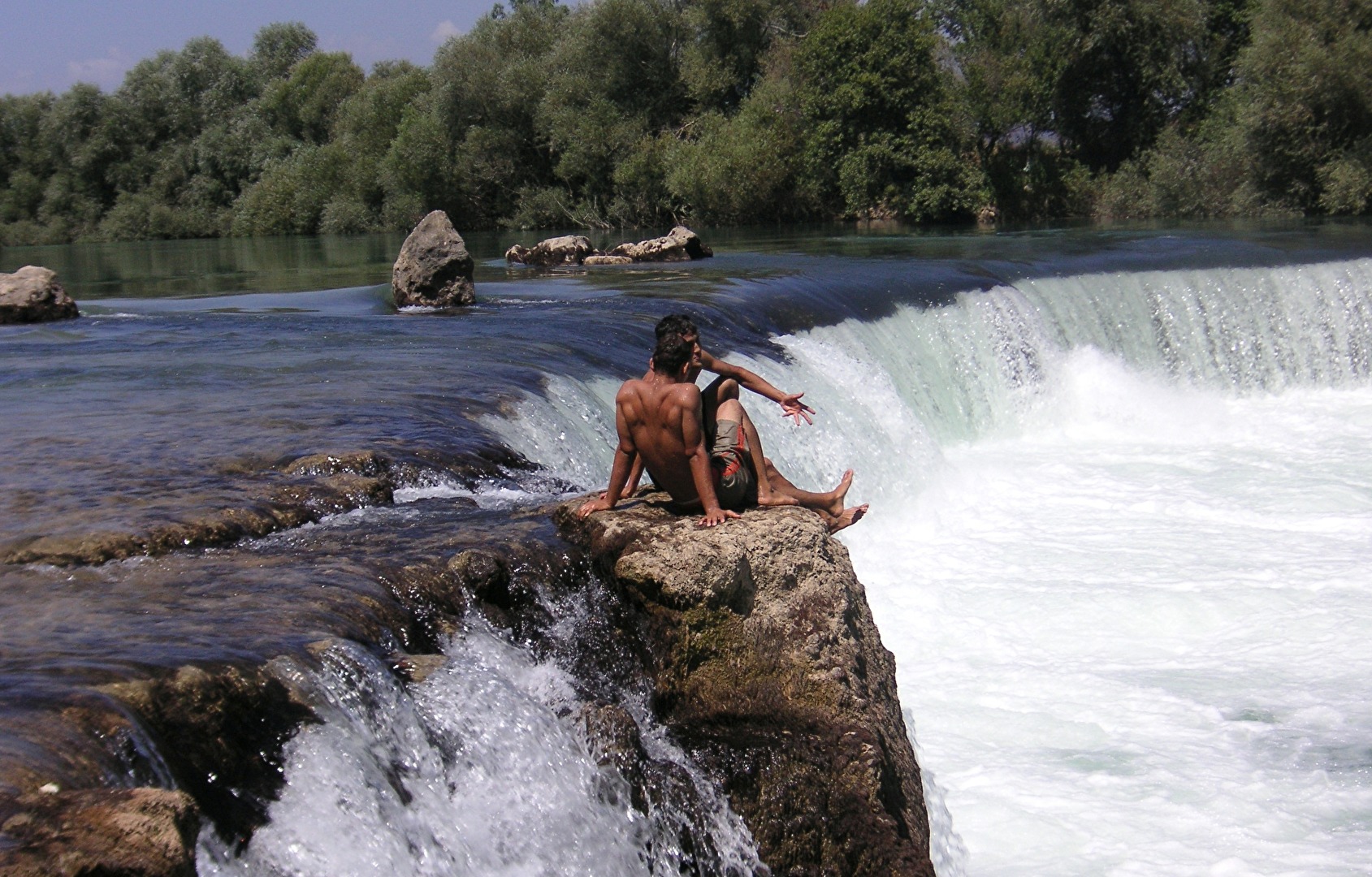 ein kleiner Wasserfall