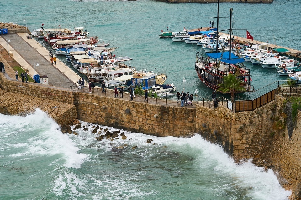 Sturm am Hafen