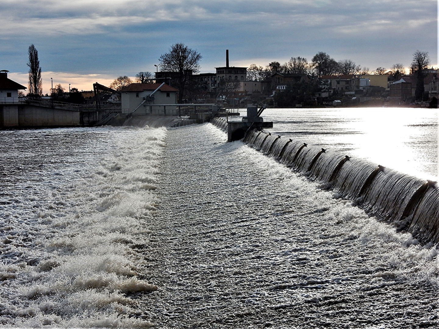 Saalewehr in Calbe/Saale