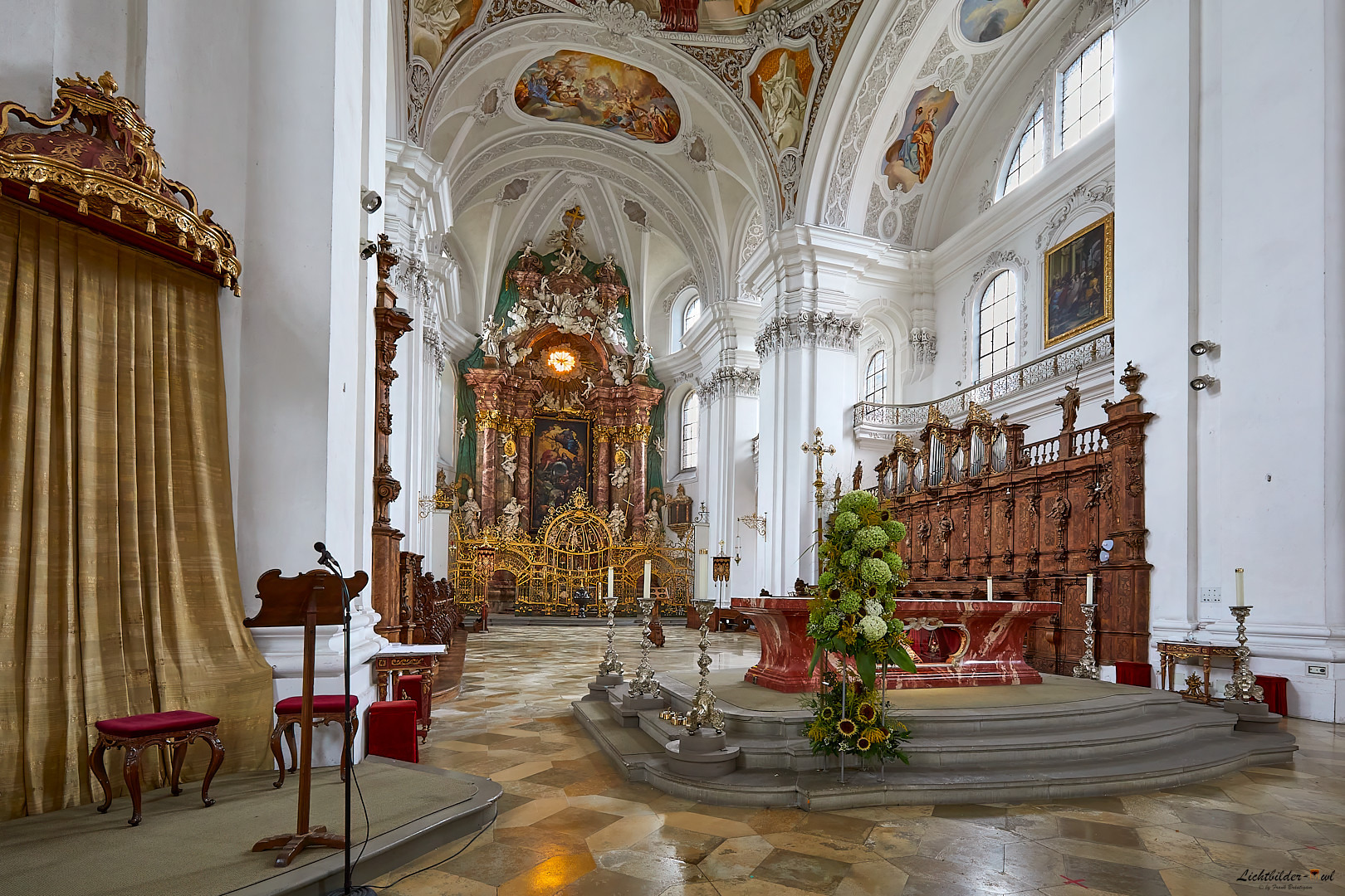 Basilika St. Martin, Weingarten, Altar