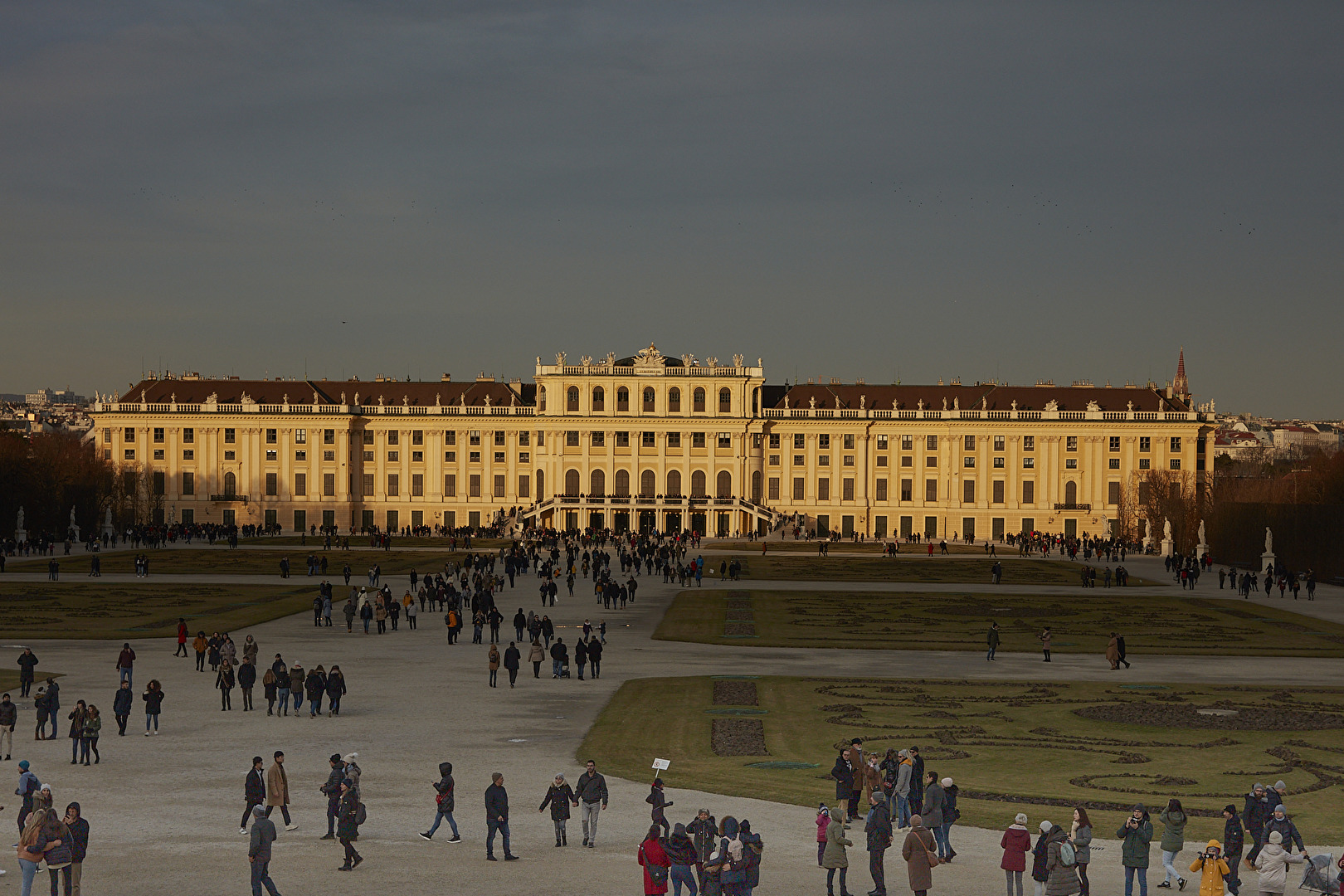 Schloß Schönbrunn, Garten Seite