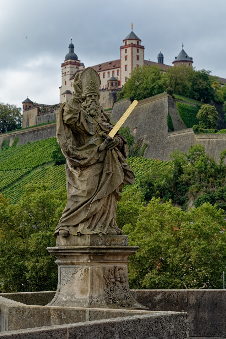 Festung Marienberg mit St. Kilian
