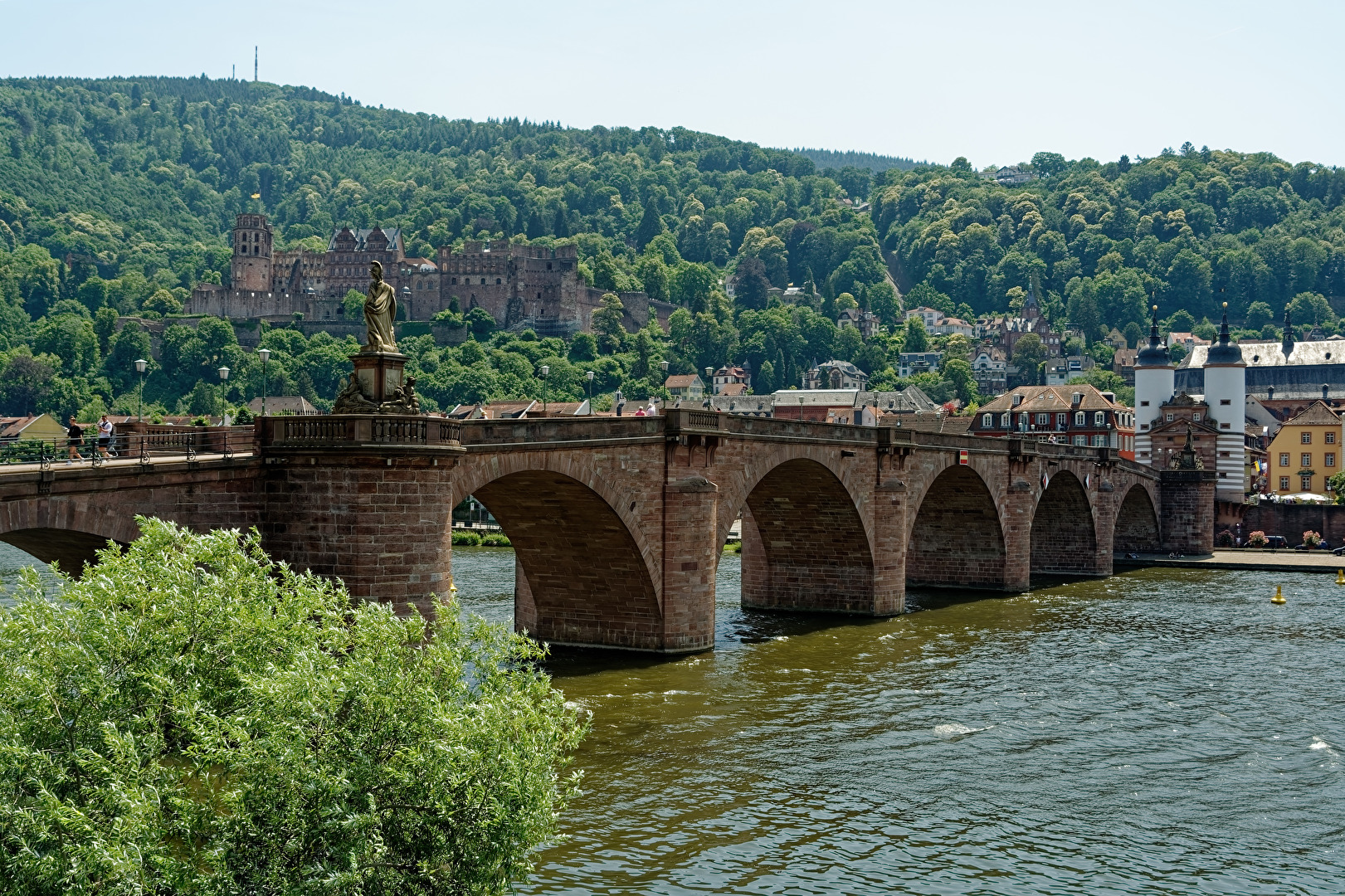 Schloss Heidelberg und alte Neckarbrücke