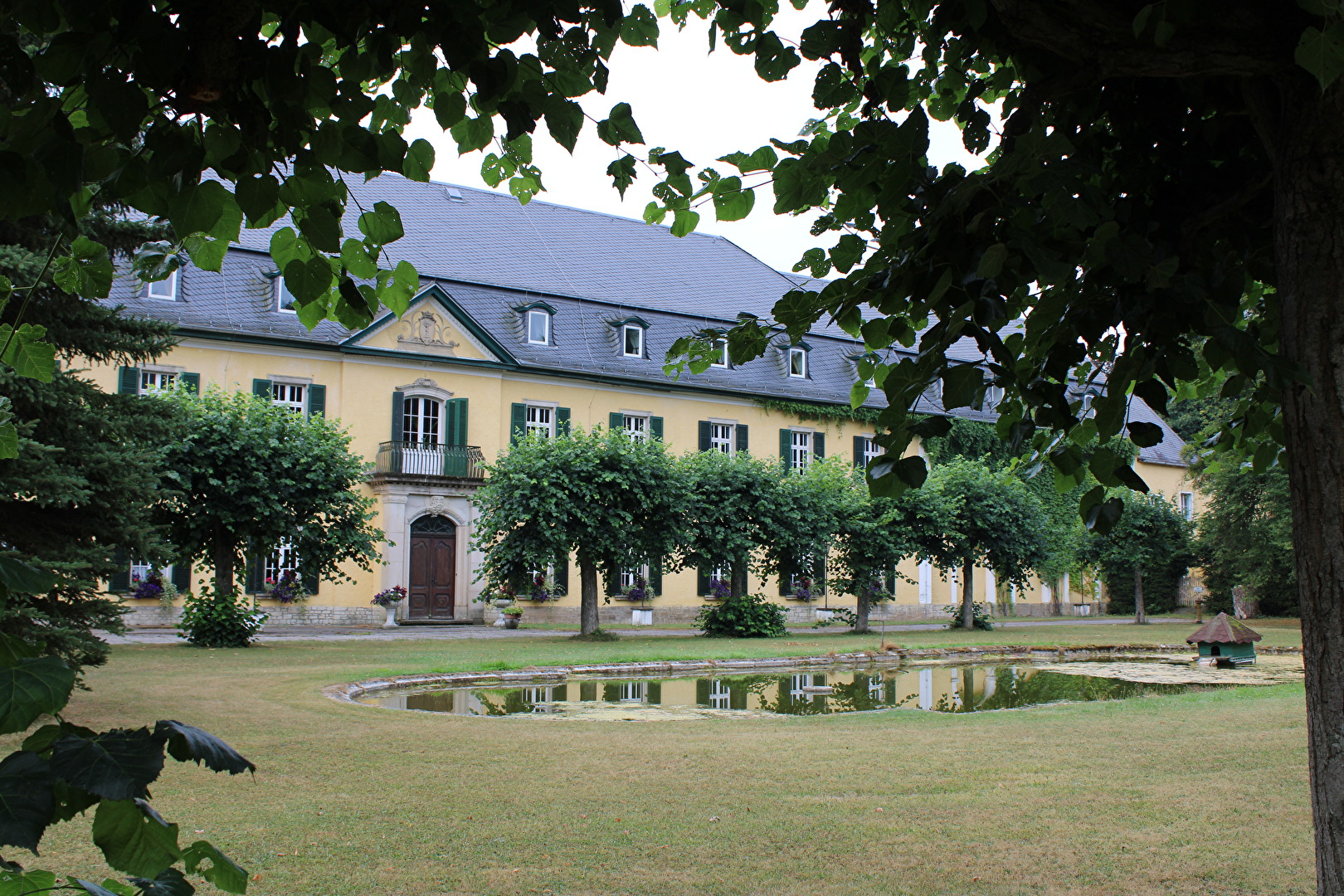 Schloss Marienthal